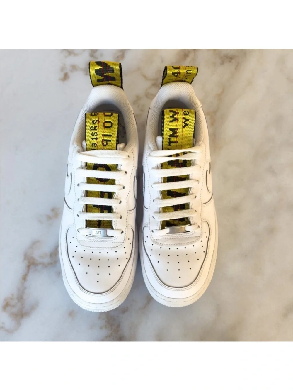 Nike Air Force 1 OFF WHITE - Onetwelves "Off"
Custom AF1 x 1 | - Picture 4 of 9
